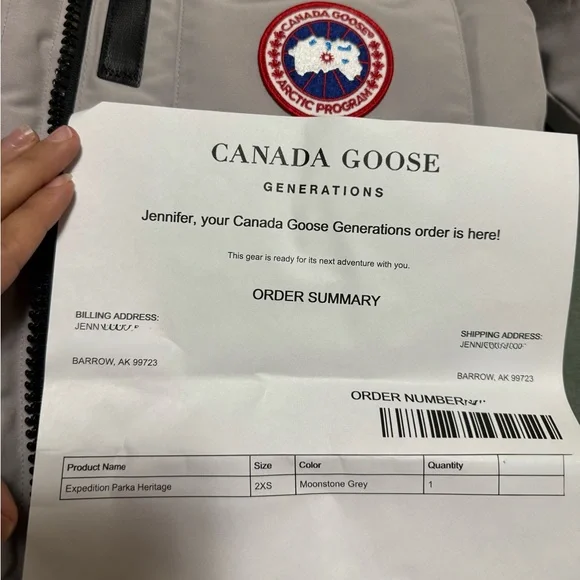 Canada Goose Women's Parka in Moonstone Grey - Picture 12 of 13